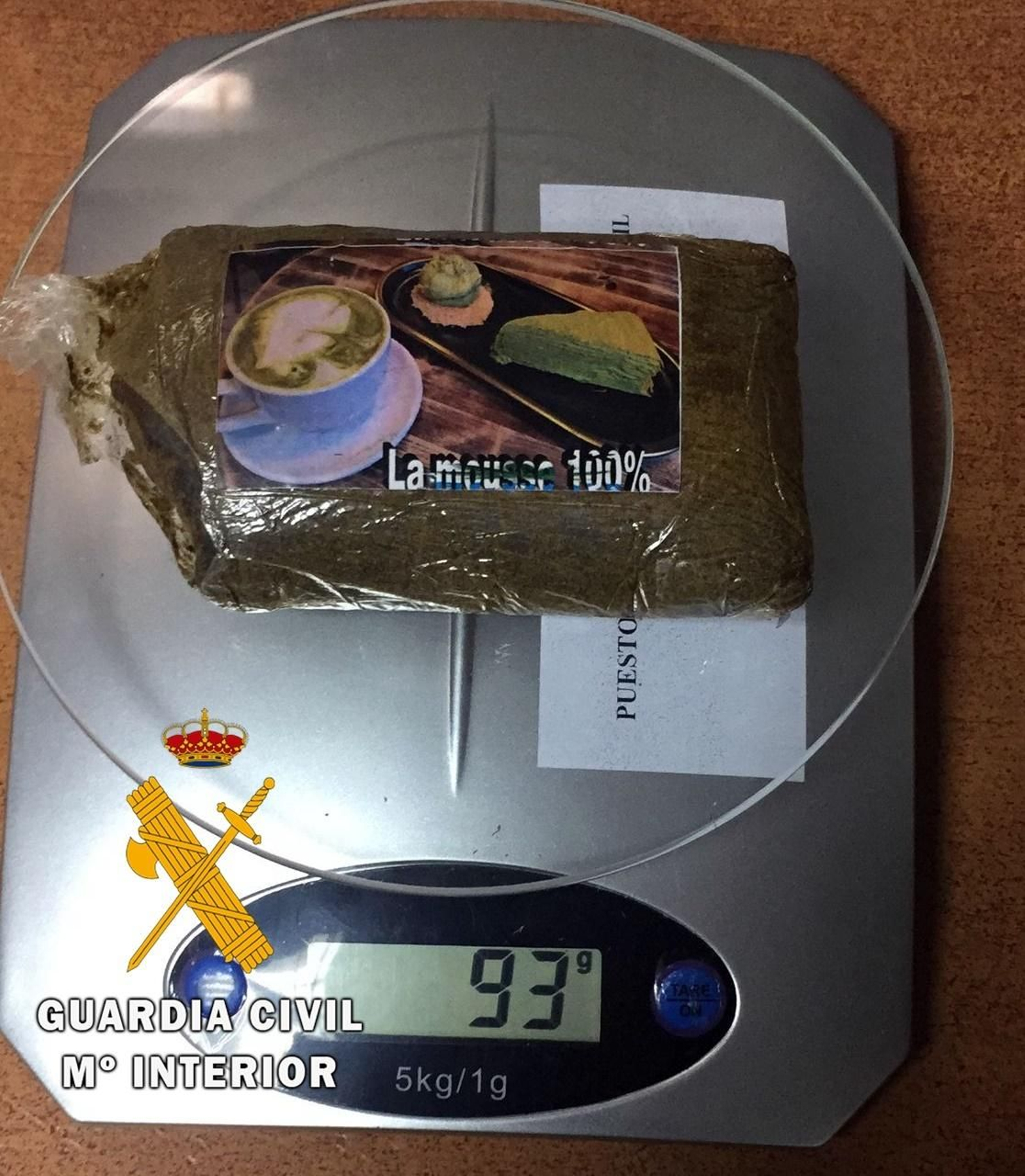 La Guardia Civil detiene en Níjar a tres personas por delitos contra la salud pública