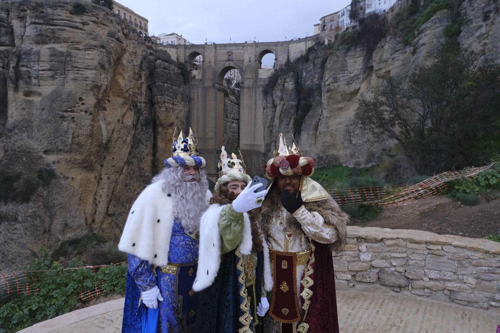 Los Reyes Magos inmortalizaron su visita al Tajo de Ronda Los Reyes Magos inmortalizaron su visita al Tajo de Ronda