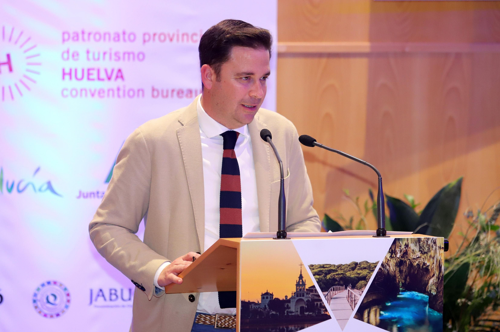 Imágenes del II Foro de Turismo Huelva