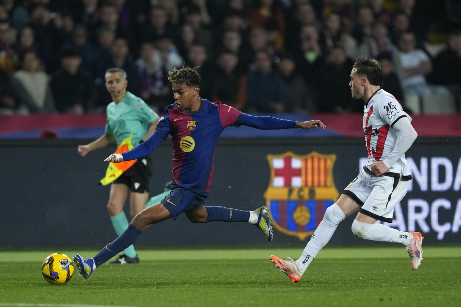 Las fotos del polémico Barcelona - Rayo Vallecano