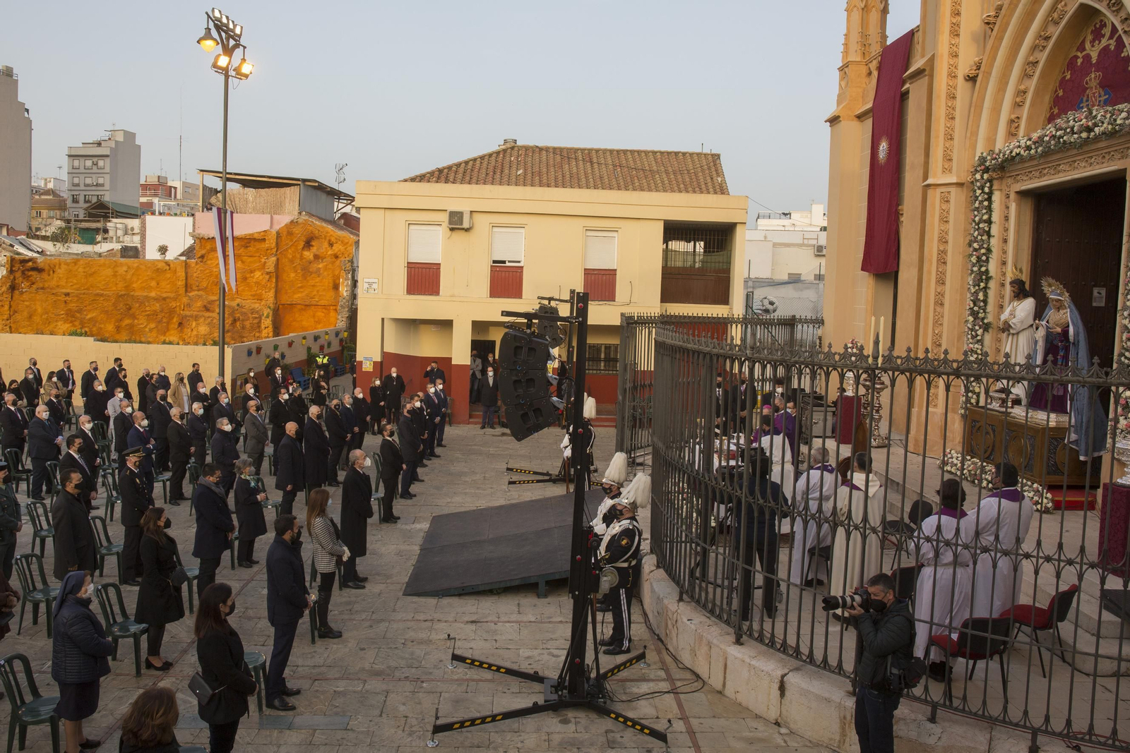 La misa del alba del Cautivo