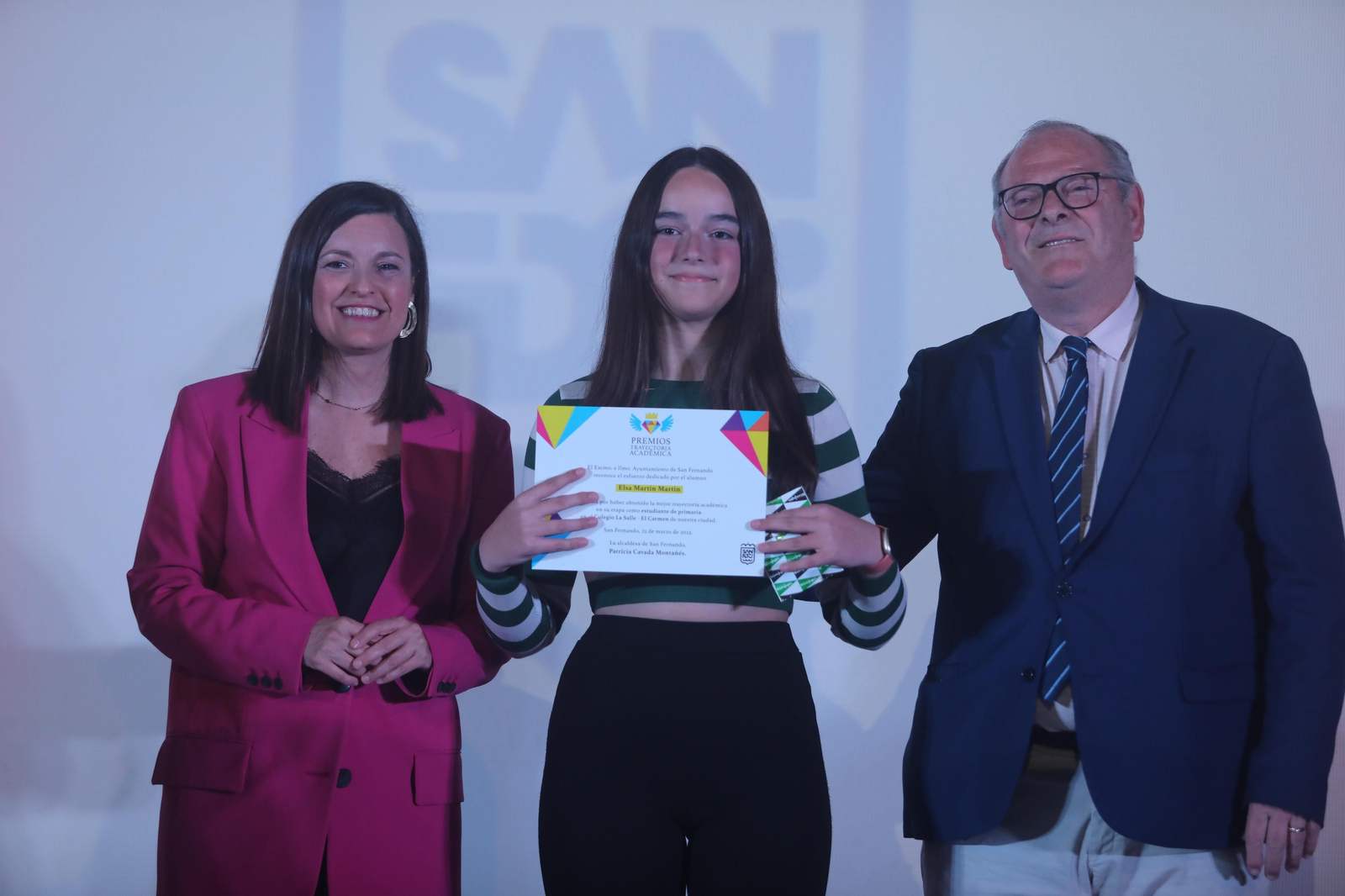 Las imágenes del acto de entrega de premios a los mejores expedientes académicos en San Fernando