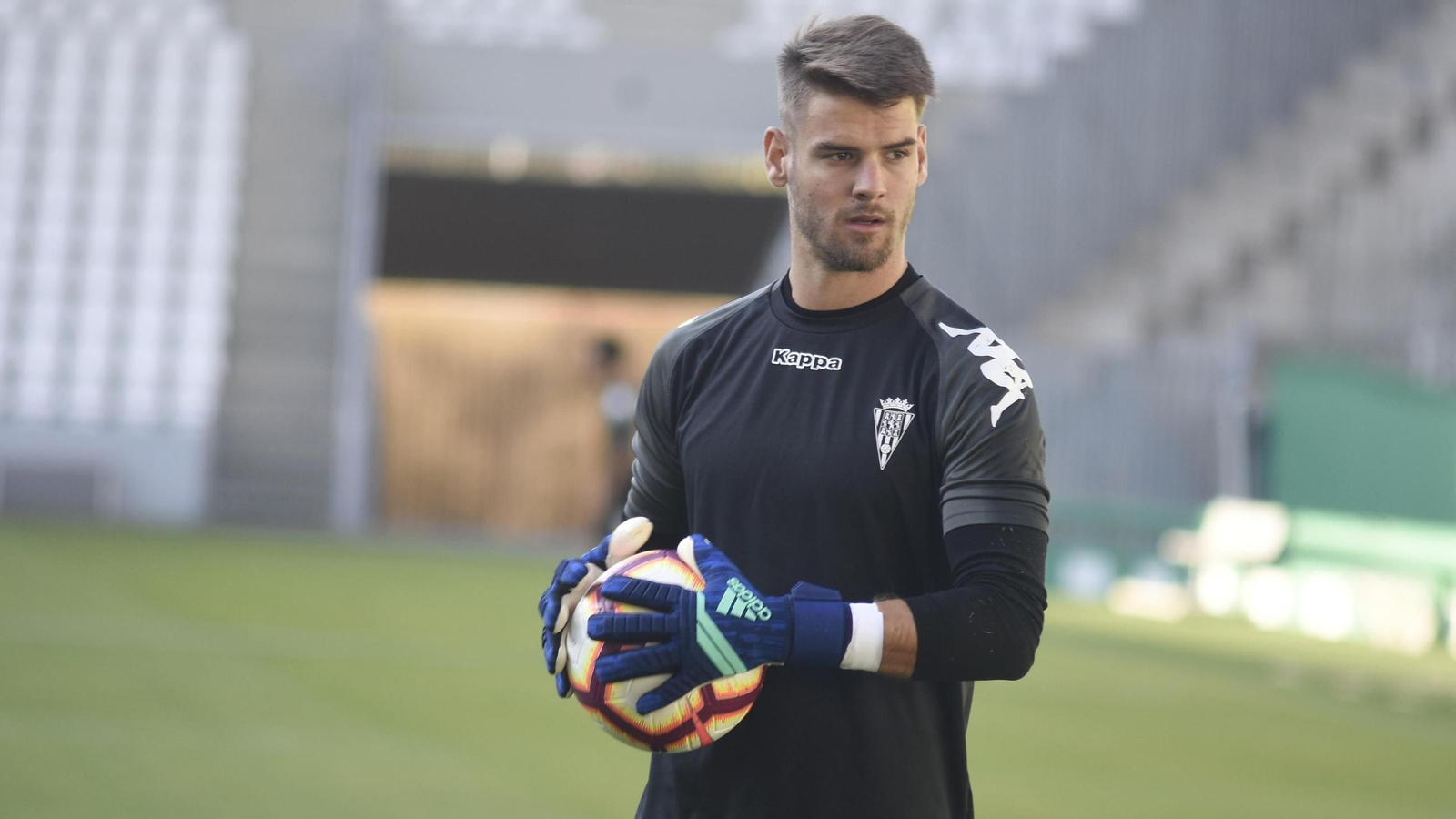 Marcos Lavín, en un entrenamiento en su etapa en el Córdoba CF.