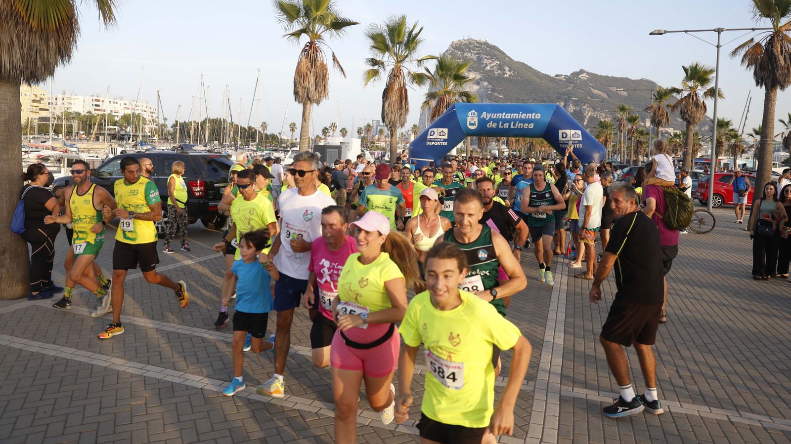 Las fotos de la VII Carrera de la Mujer en La Línea de la Concepción