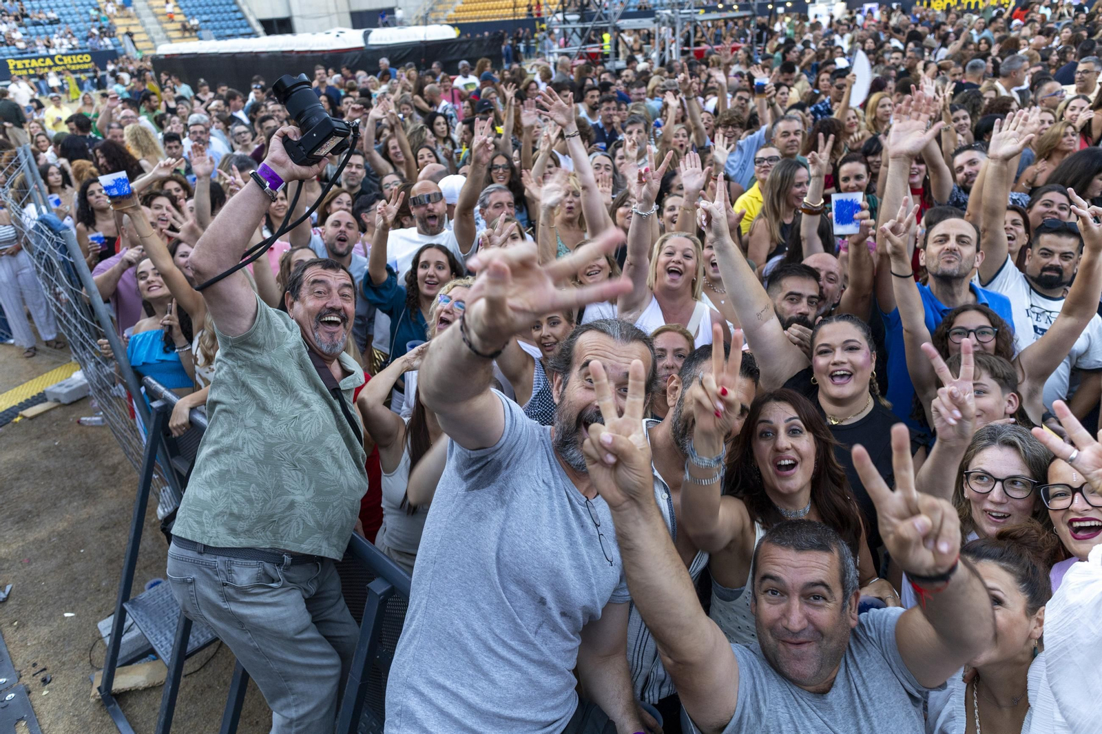 Búscate en el concierto de Jennifer López en Cádiz