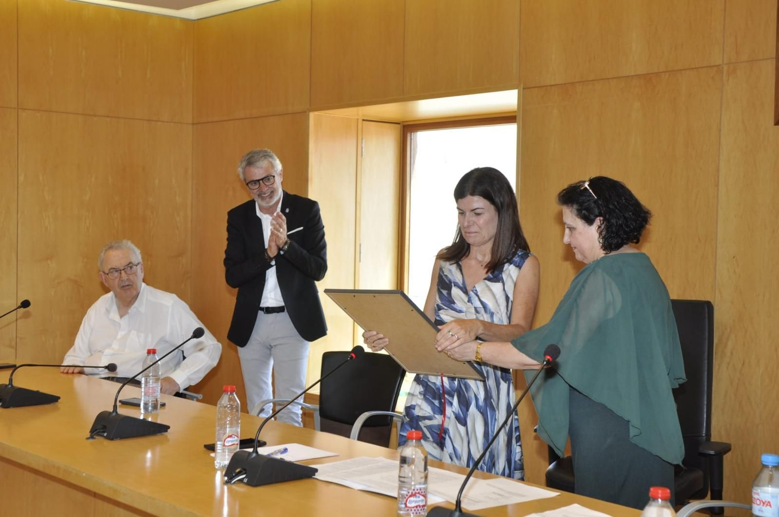 Acto de homenaje a Enrique Villanueva