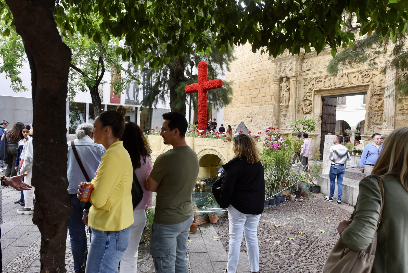 Las cruces ganadoras en la modalidad de Casco Histórico, en imágenes