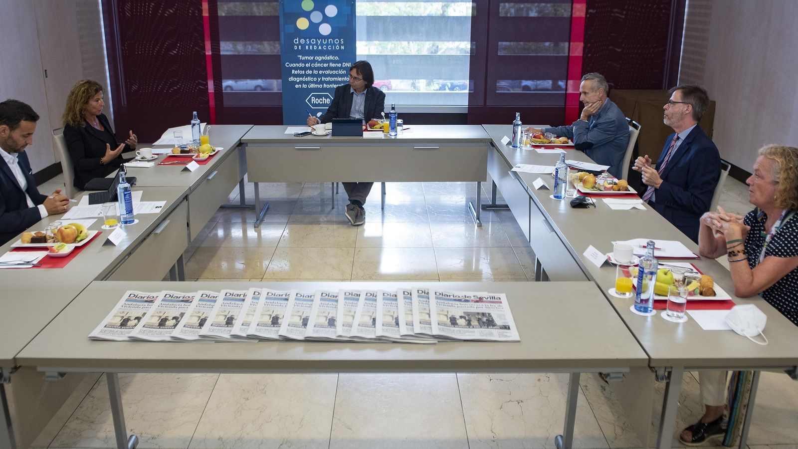 Intervención de Teresa Ramos en el encuentro celebrado el pasado jueves en Sevilla.