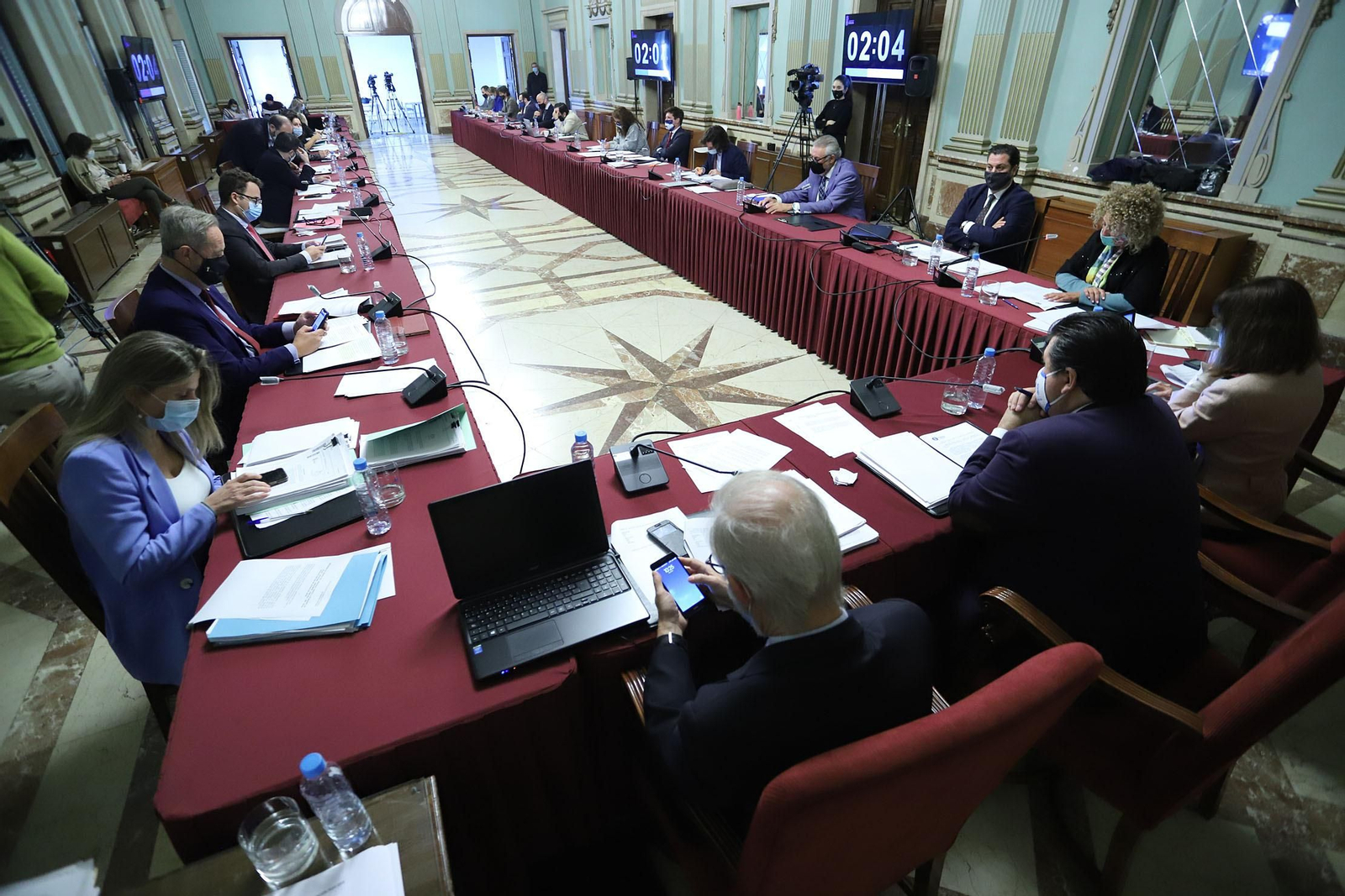 Imágenes del pleno celebrado en el Ayuntamiento de Huelva