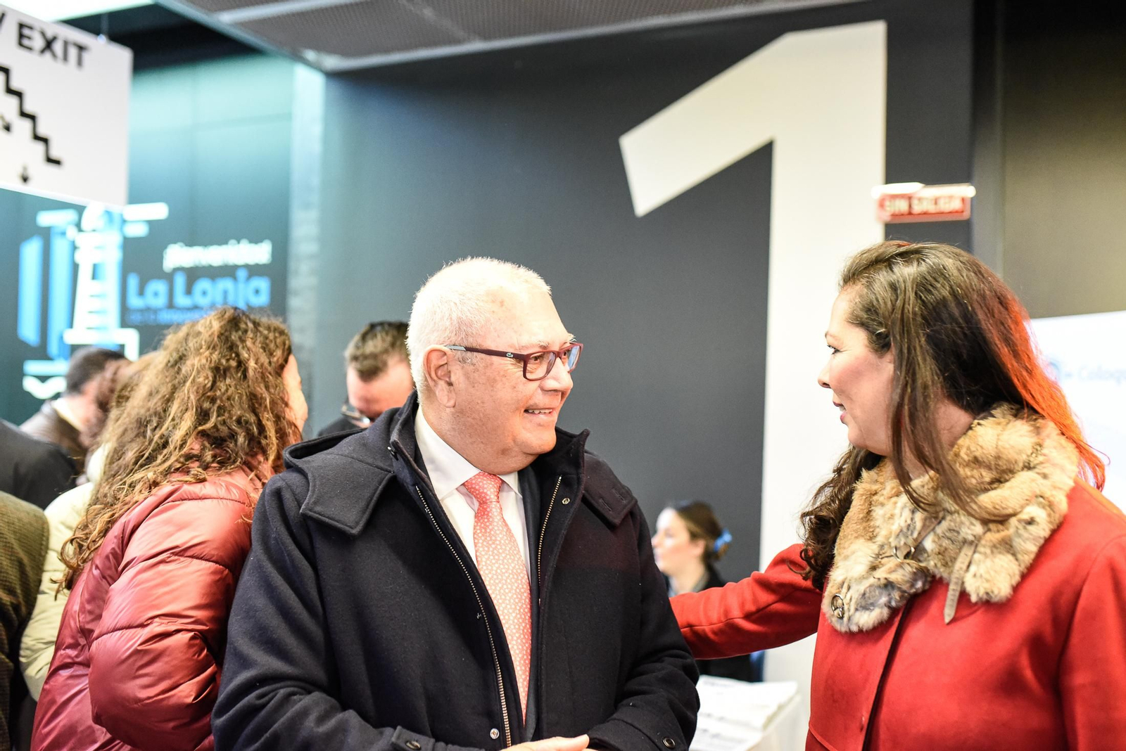 Imágenes de los asistentes al Desayuno Coloquio "Economía azul, claves para el desarrollo sostenible" organizado por el Grupo Joly