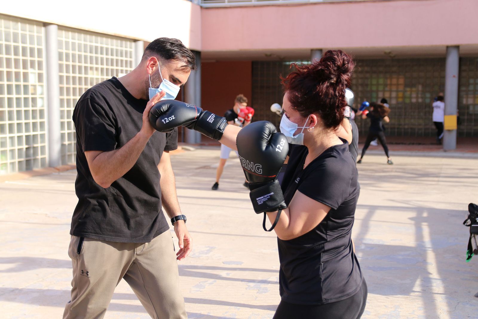 Fotogalería del entrenamiento del Almería Boxing.