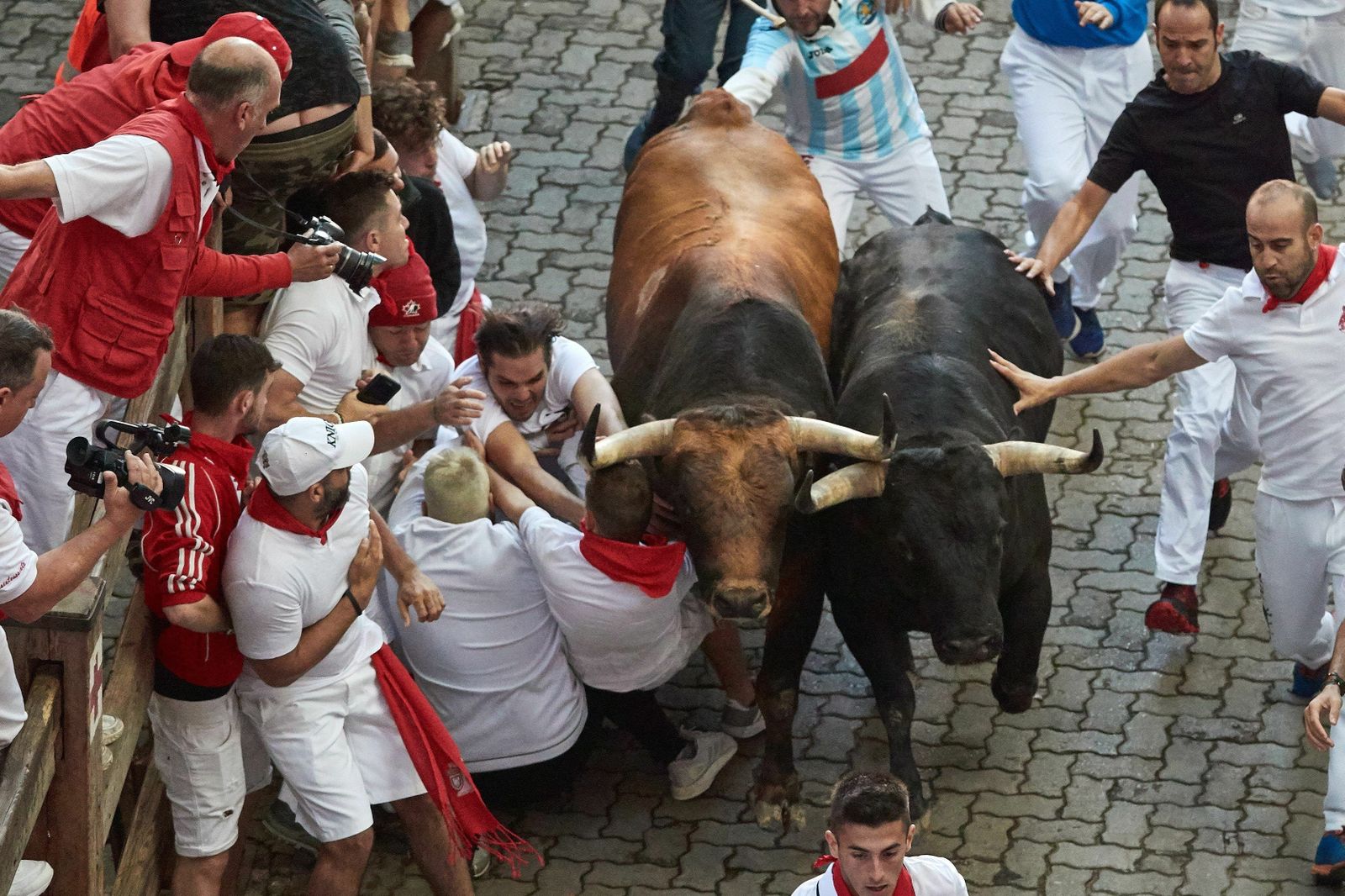 El quinto encierro de San Fermin 2019 en imágenes