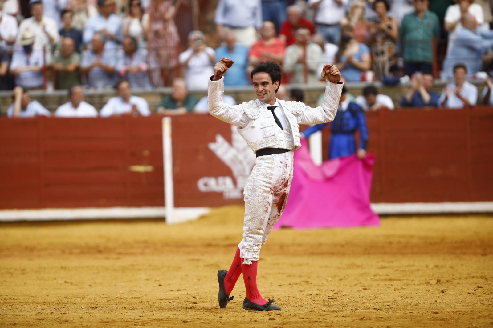 La corrida de Talavante, Roca Rey y Lagartijo, en Córdoba, en imágenes