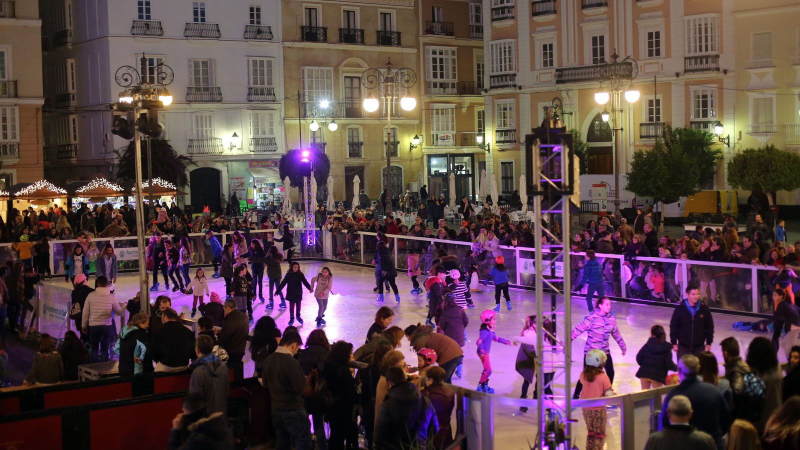 La pista de hielo de la Plaza de San Antonio.