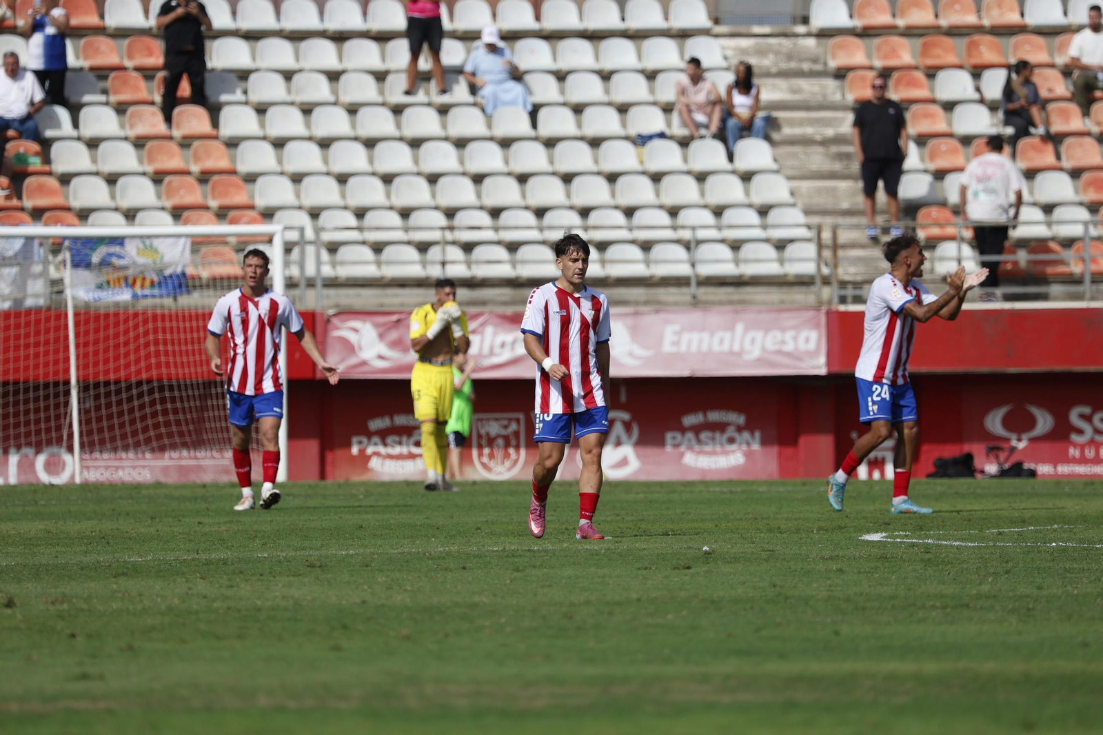 Las mejores fotos del Algeciras CF - Sabadell de Primera Federación