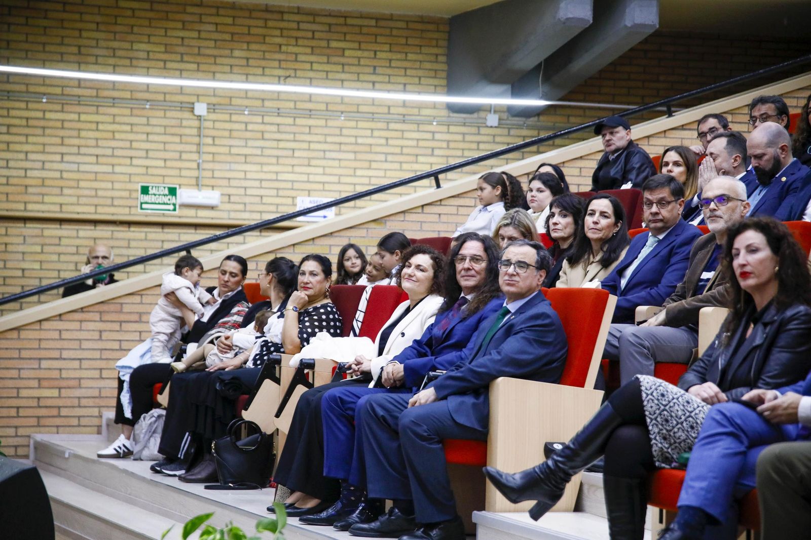 Las imágenes del acto de entrega de la Medalla de Oro a José Fernández Torres Tomatito, en la Universidad de Almería
