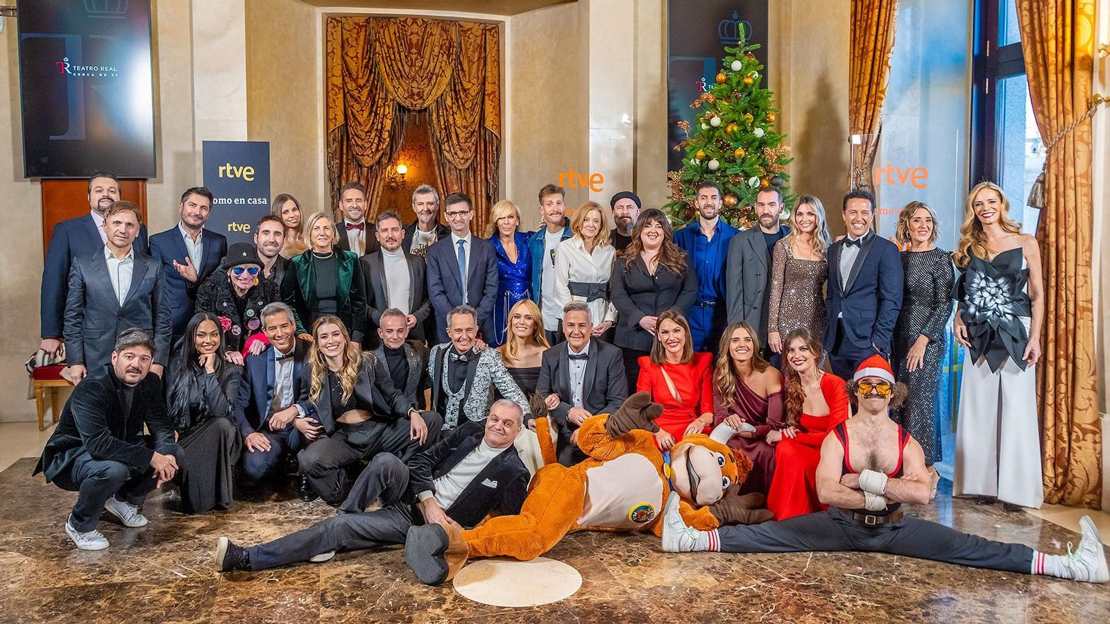 Foto de familia de la programación navideña de TVE