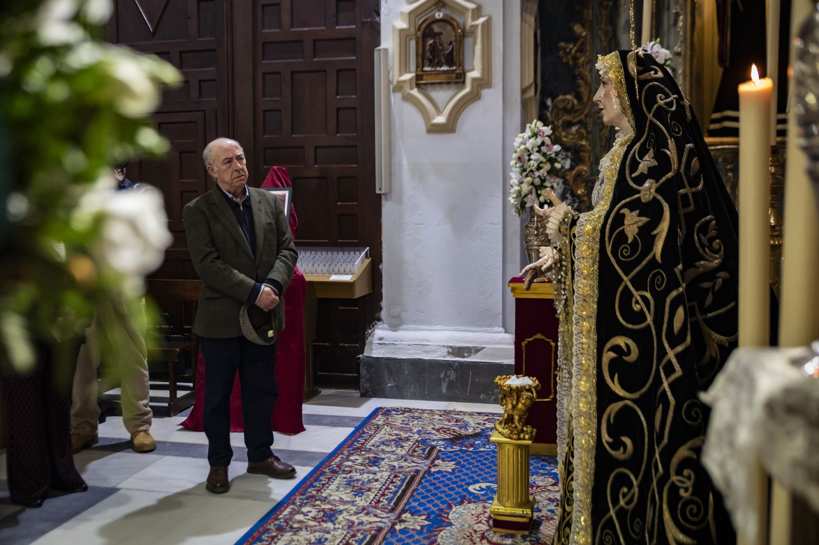 Las imágenes de los besapiés y besamanos del tercer Domingo de Cuaresma en Jerez: veneraciones del centro a los barrios