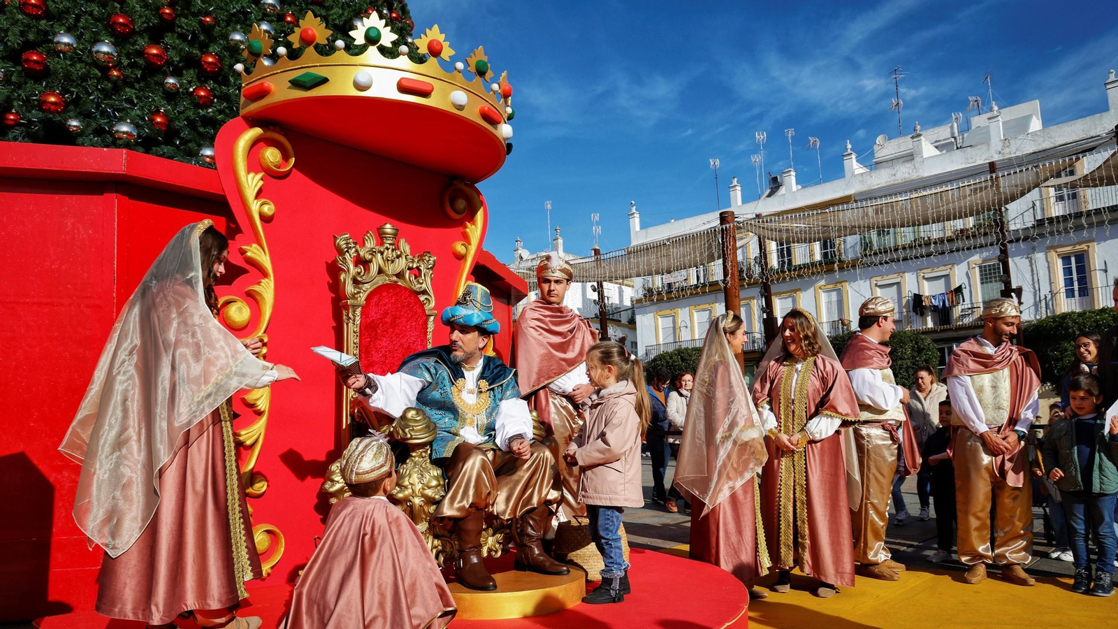 Todas las imágenes del Heraldo Real en San Fernando