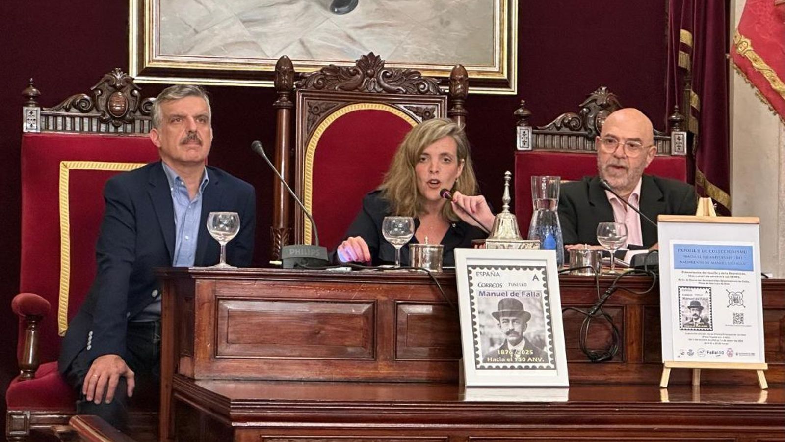 Víctor de la Torre, la concejala Maite González García-Negrotto y Paco Velázquez.