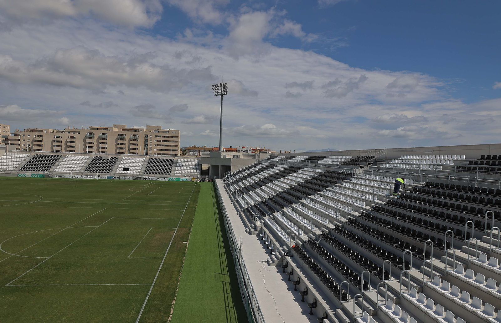 El estadio Ciudad de La Línea, en imágenes