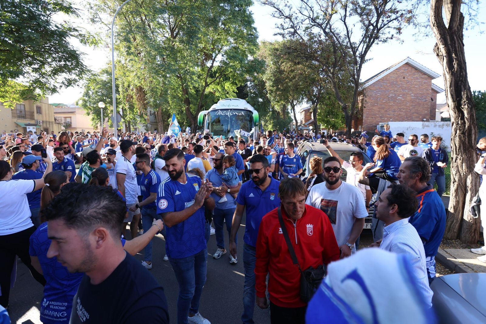 Así ha sido el recibimiento al Xerez CD en los aledaños de Chapín para el derbi