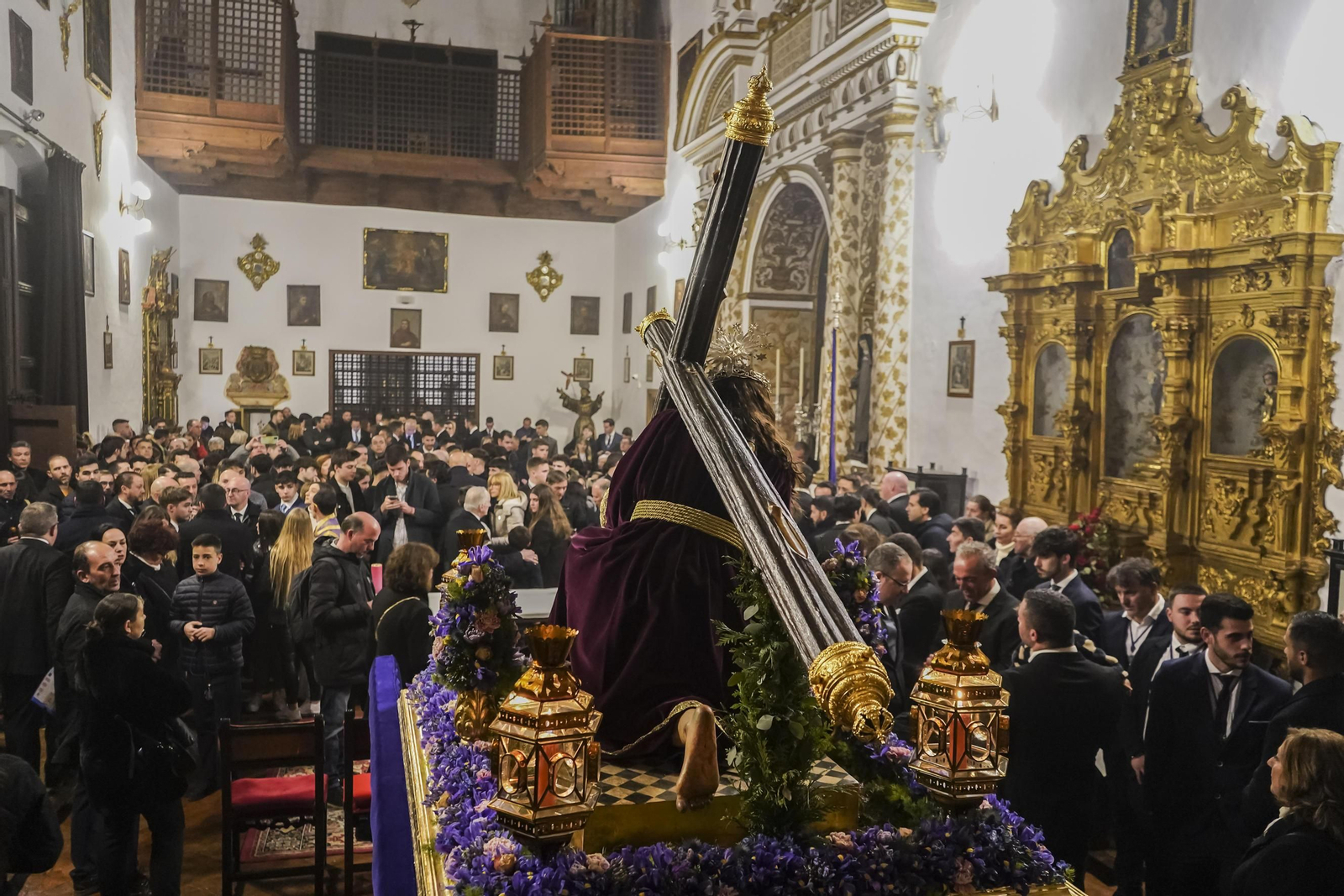 Del Albaicín al Realejo, las imágenes del traslado de Tres Caídas