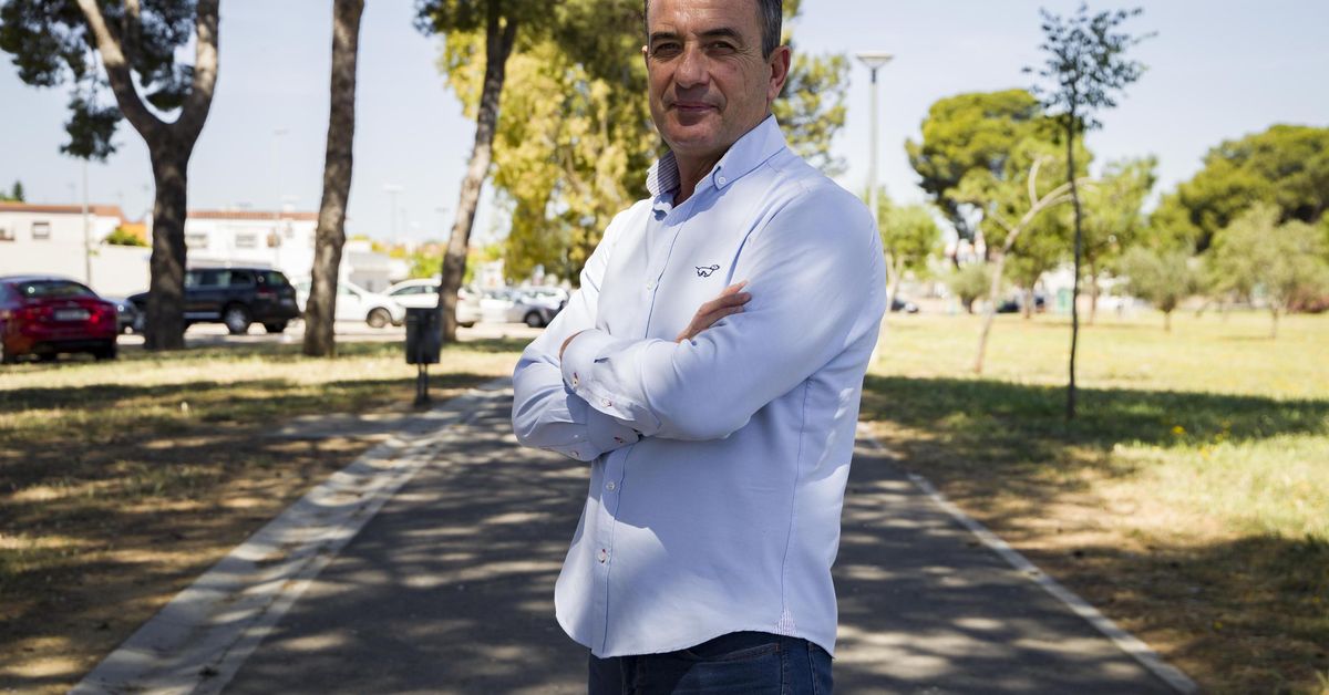 Angel Rondan Miguel Ángel Rondán repasa la actualidad del Xerez CD: Perotti, Migue ...