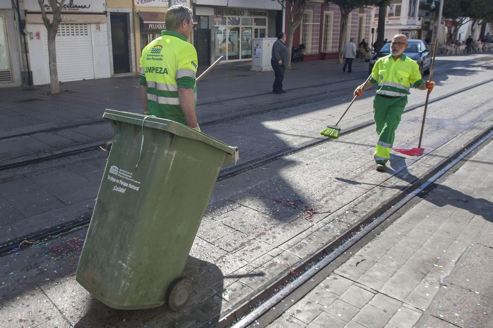 Operarios del servicio de limpieza, en una imagen de este año.