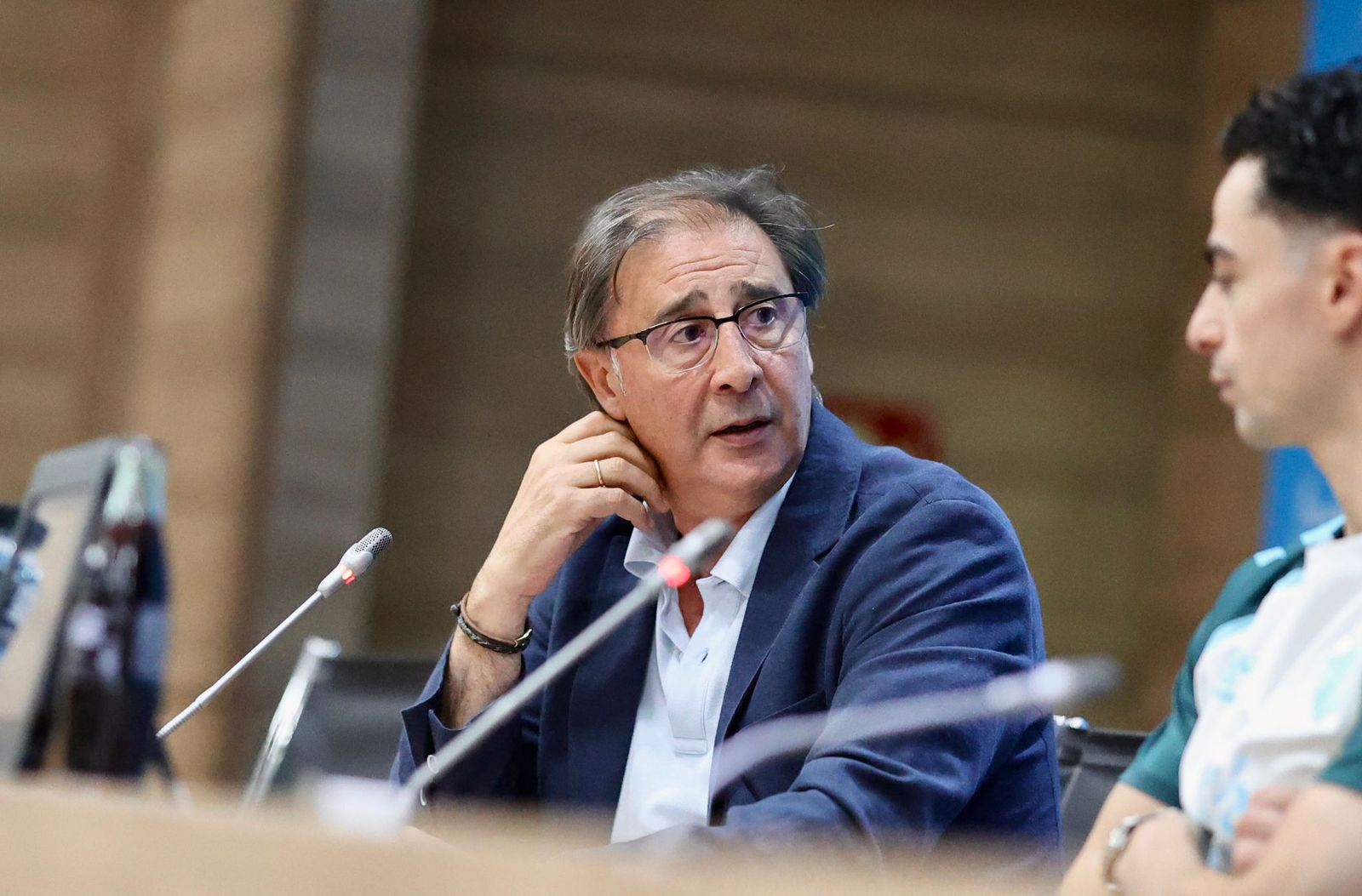 Las fotos de la presentación de Josué Dorrio con el Málaga CF