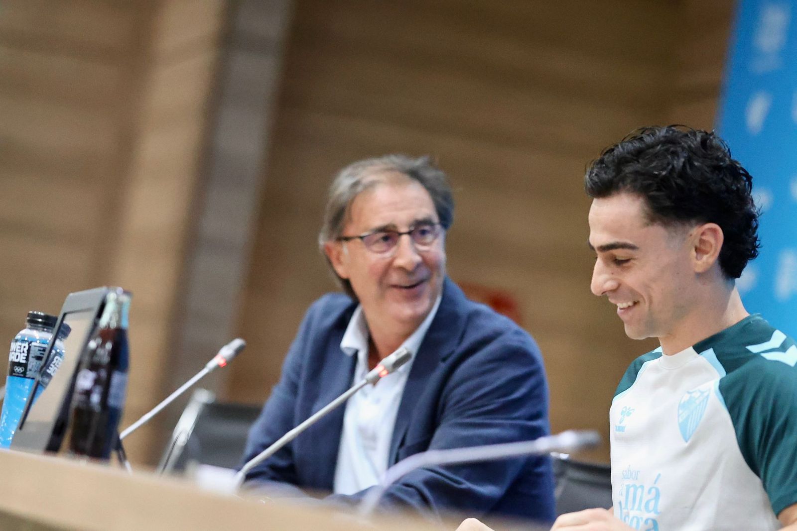 Las fotos de la presentación de Josué Dorrio con el Málaga CF