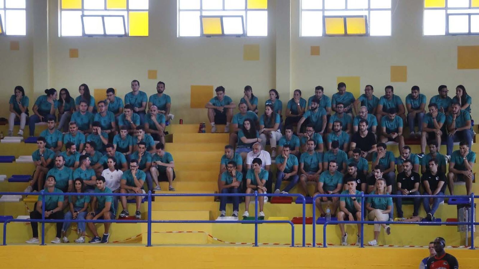 Las fotos de Real Betis - Fundación Granada en la Línea