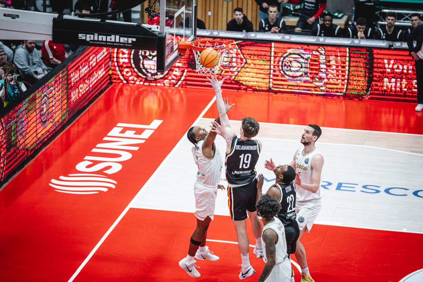 El Wurzburg completa el grupo del Unicaja en el Round of 16 de BCL