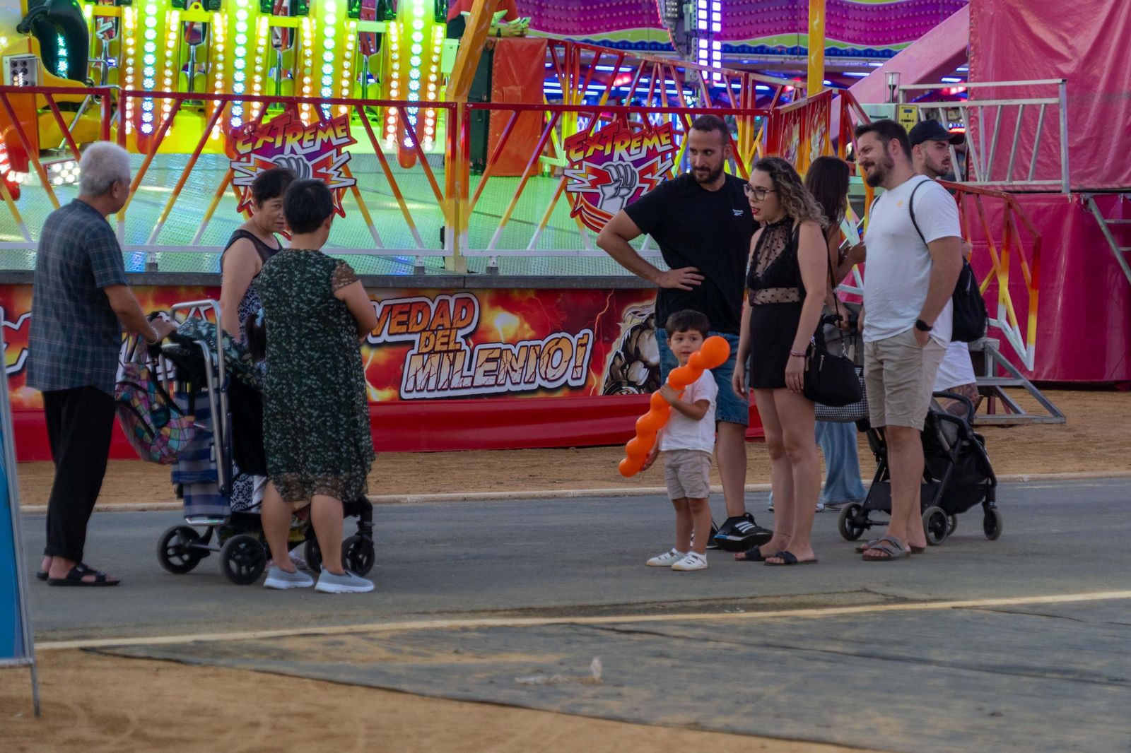 Colombinas 2025: Imágenes del ambiente el lunes 4 de agosto en las Fiestas Colombinas