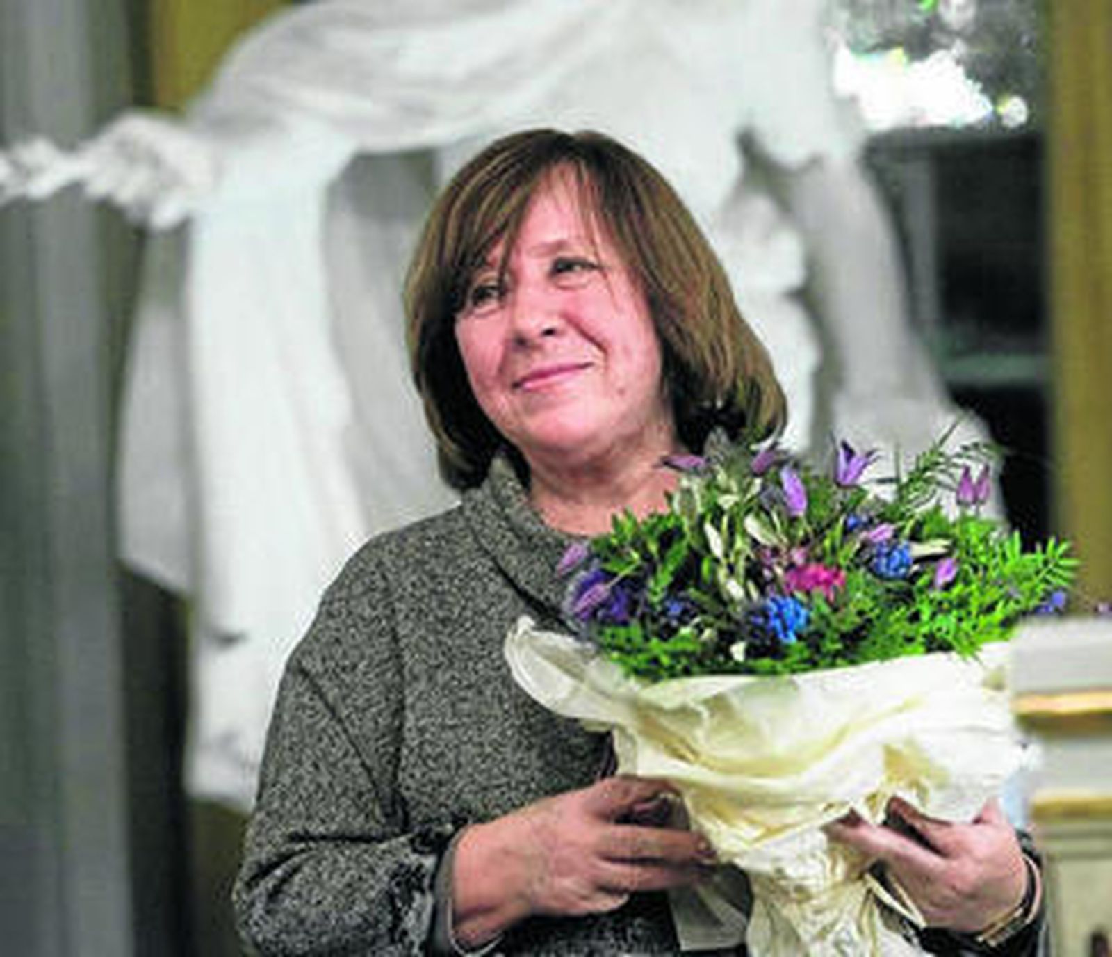 La bielorrusa Svetlana Alexiévich, ayer en la sede de la Academia sueca.