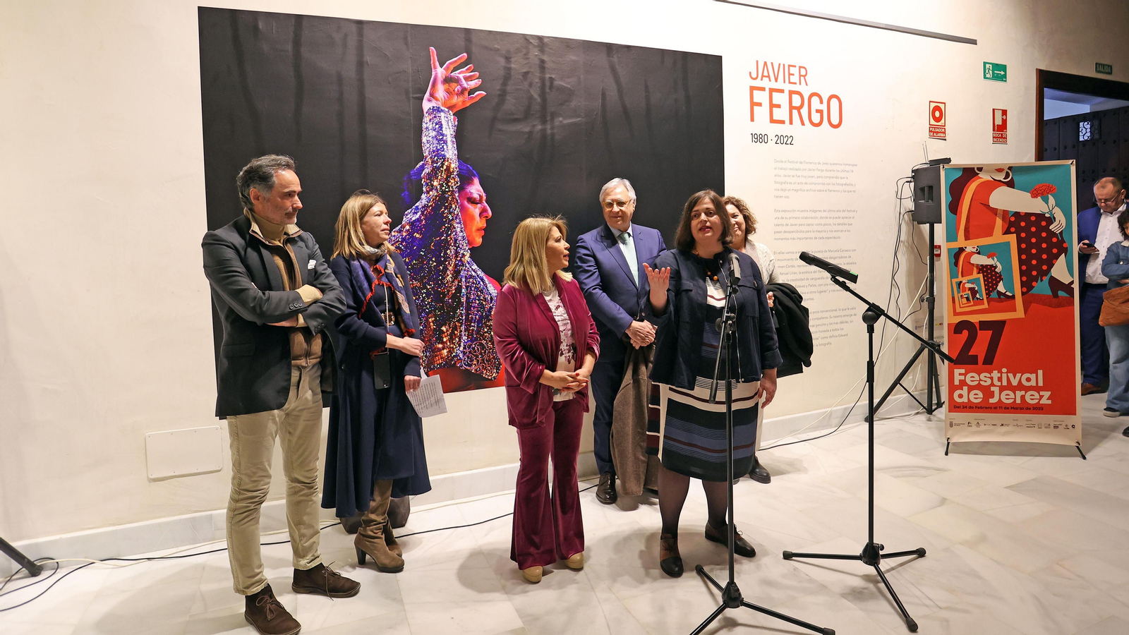 Exposición de Javier Fergo en los Claustro por el Festival de Jerez