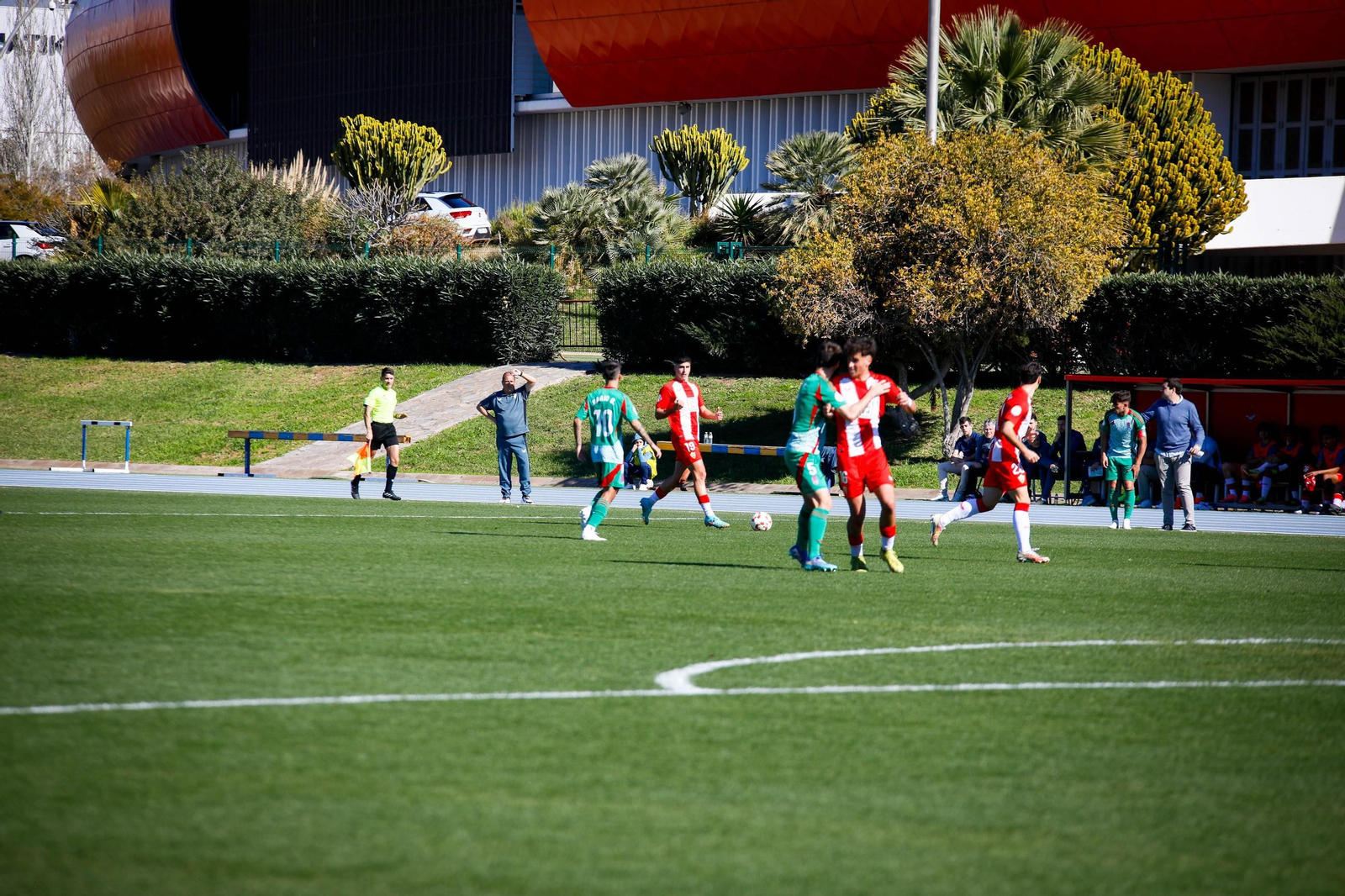 Las imágenes de Segunda RFEF entre Almeria B y recreativo de Granada