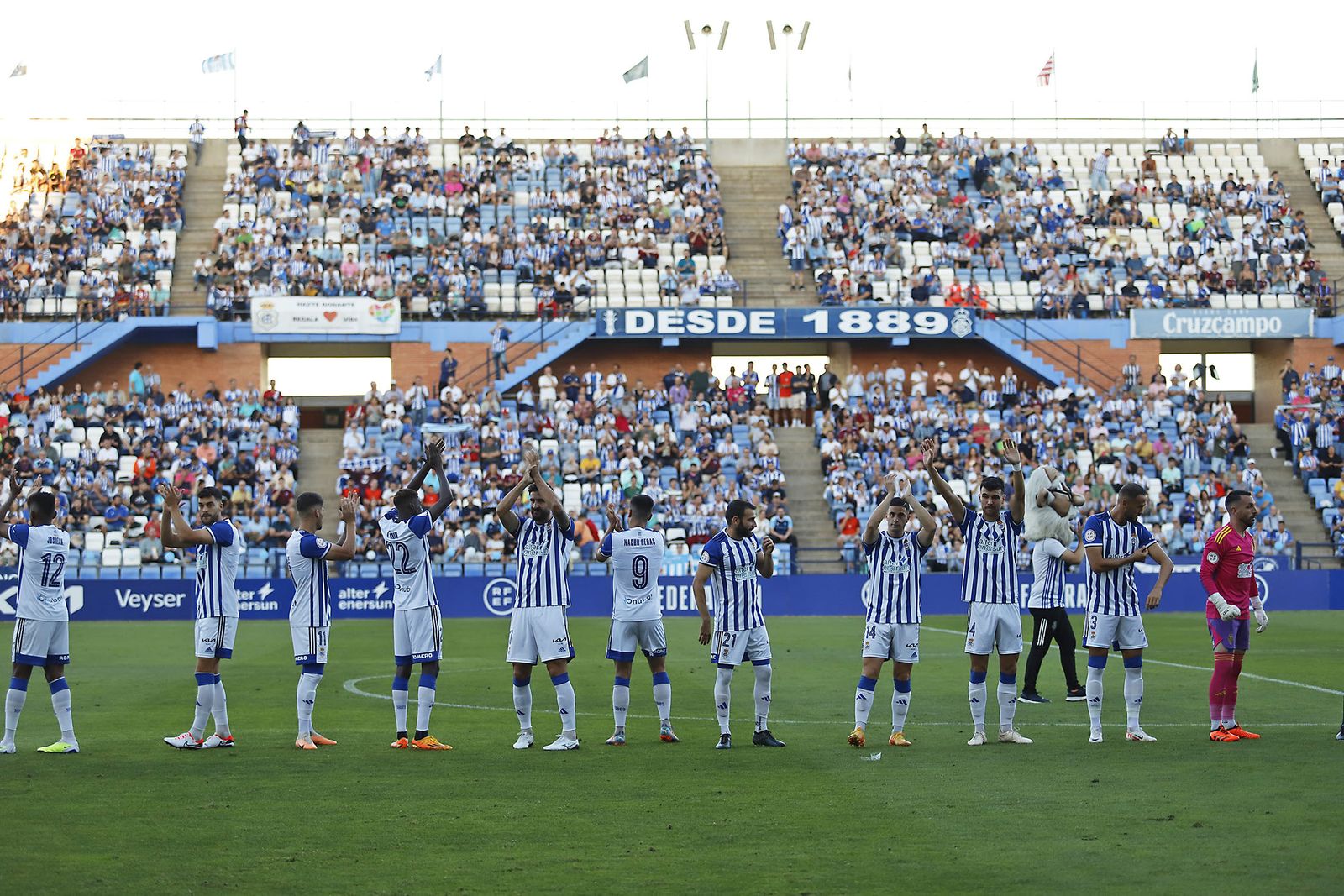 Imágenes del ambiente en el encuentro entre el Recreativo de Huelva y el CD Castellón