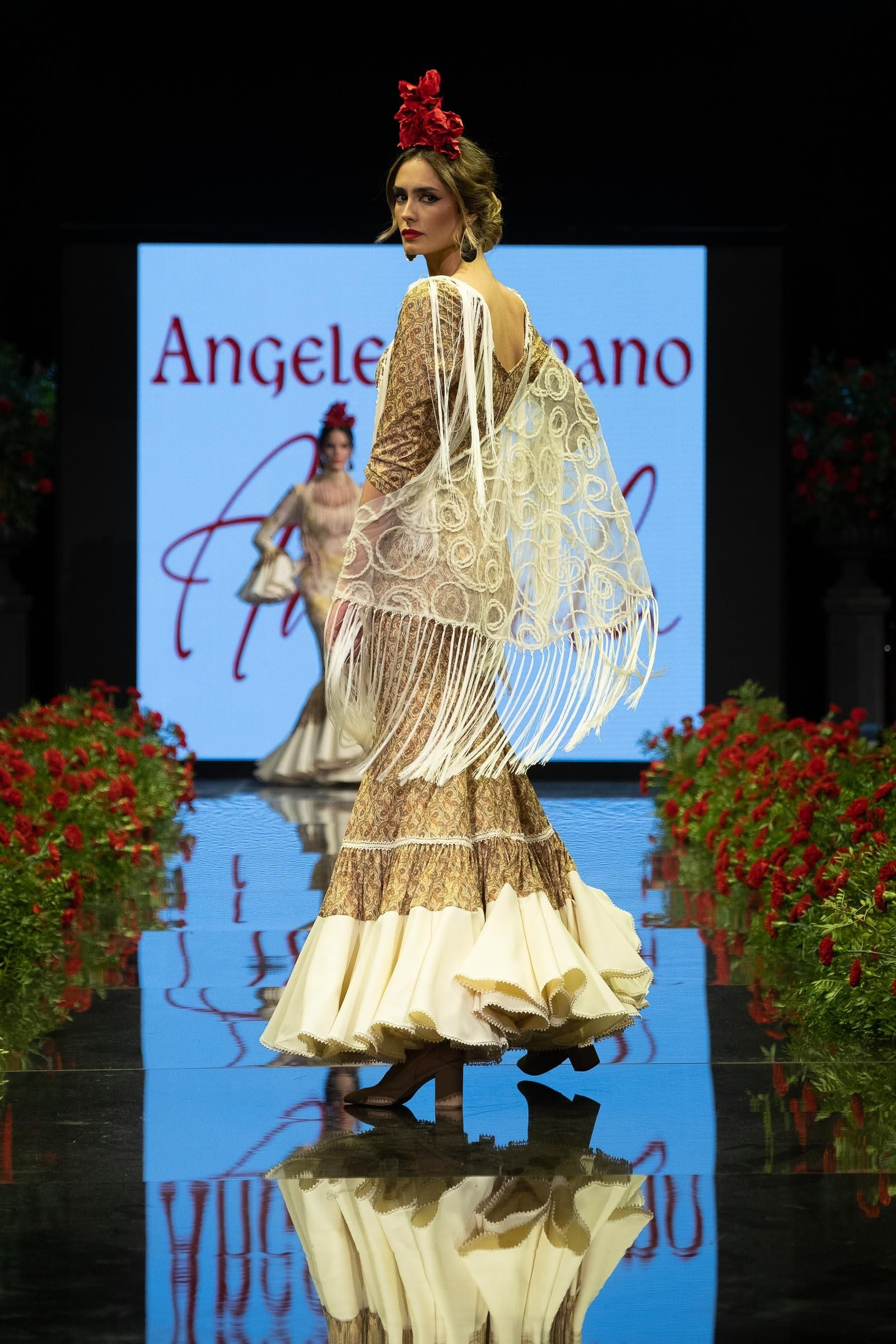 Desfile de Ángeles Verano en la Pasarela Flamenca Jerez Tío Pepe 2023