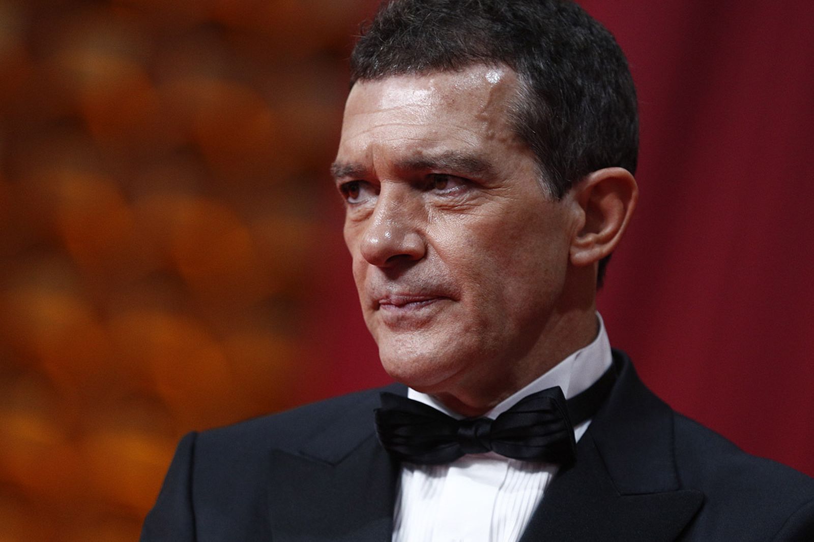 Primer plano reciente de Antonio Banderas.