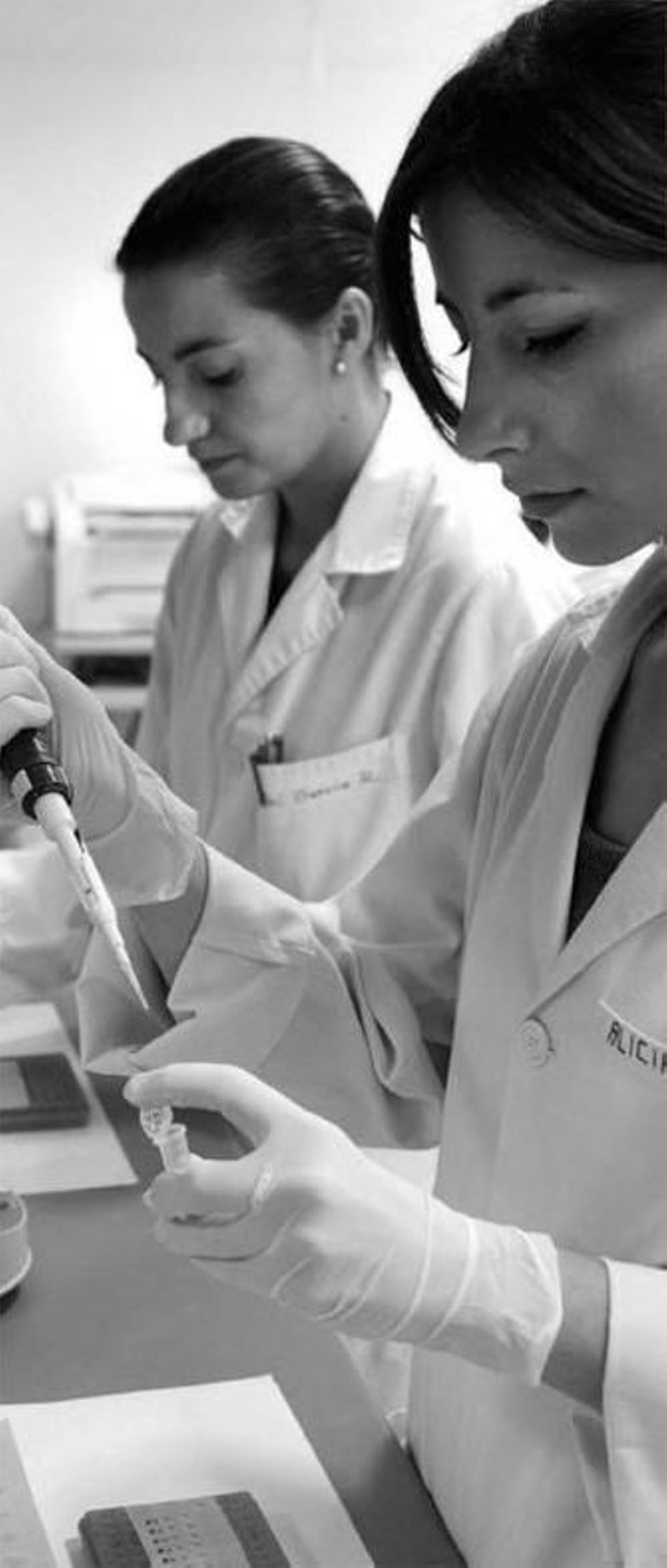 Lorgen está especilizada en genética y biología molecular.