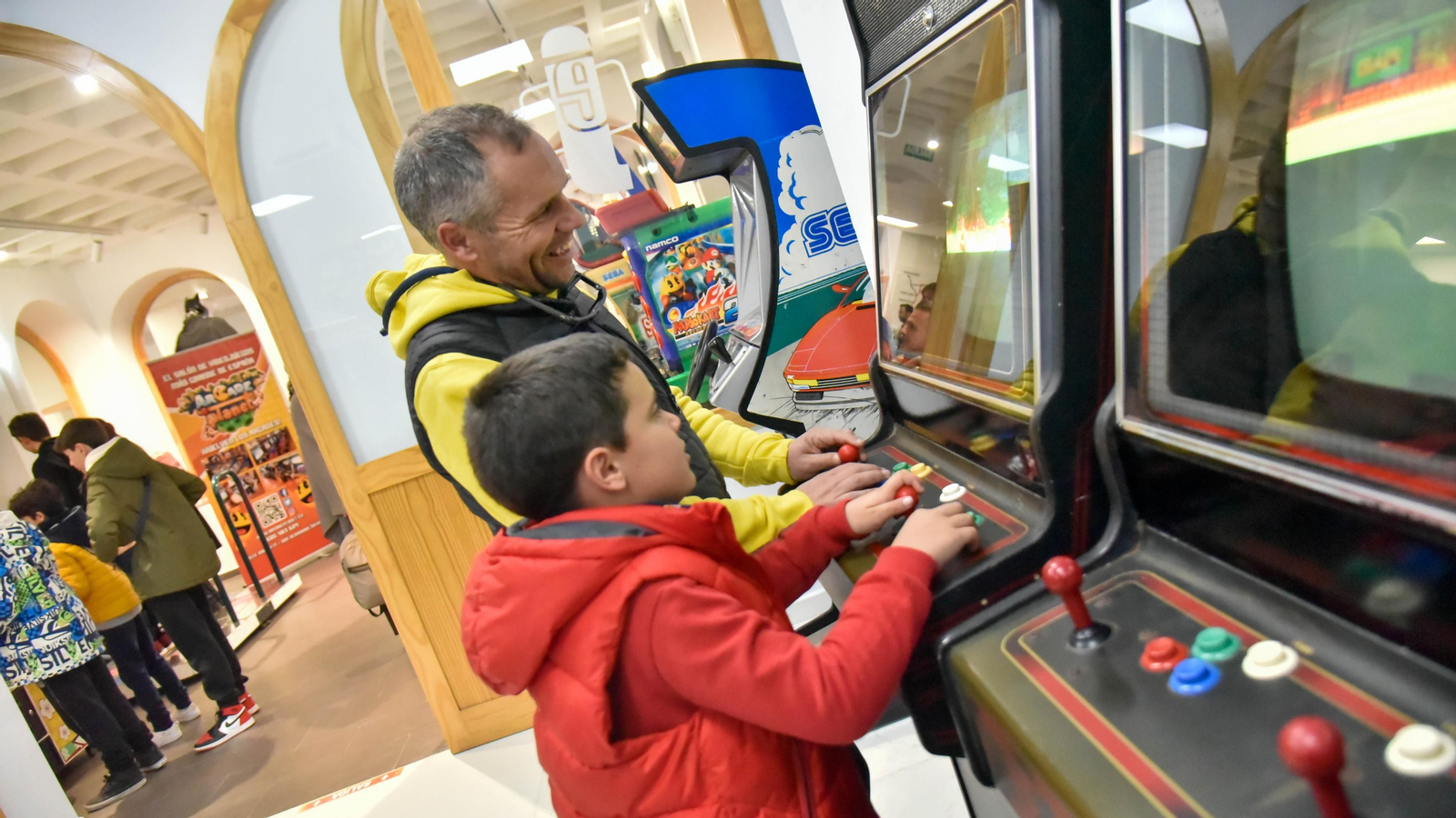 Las fotos del Salón Arcade en San Roque