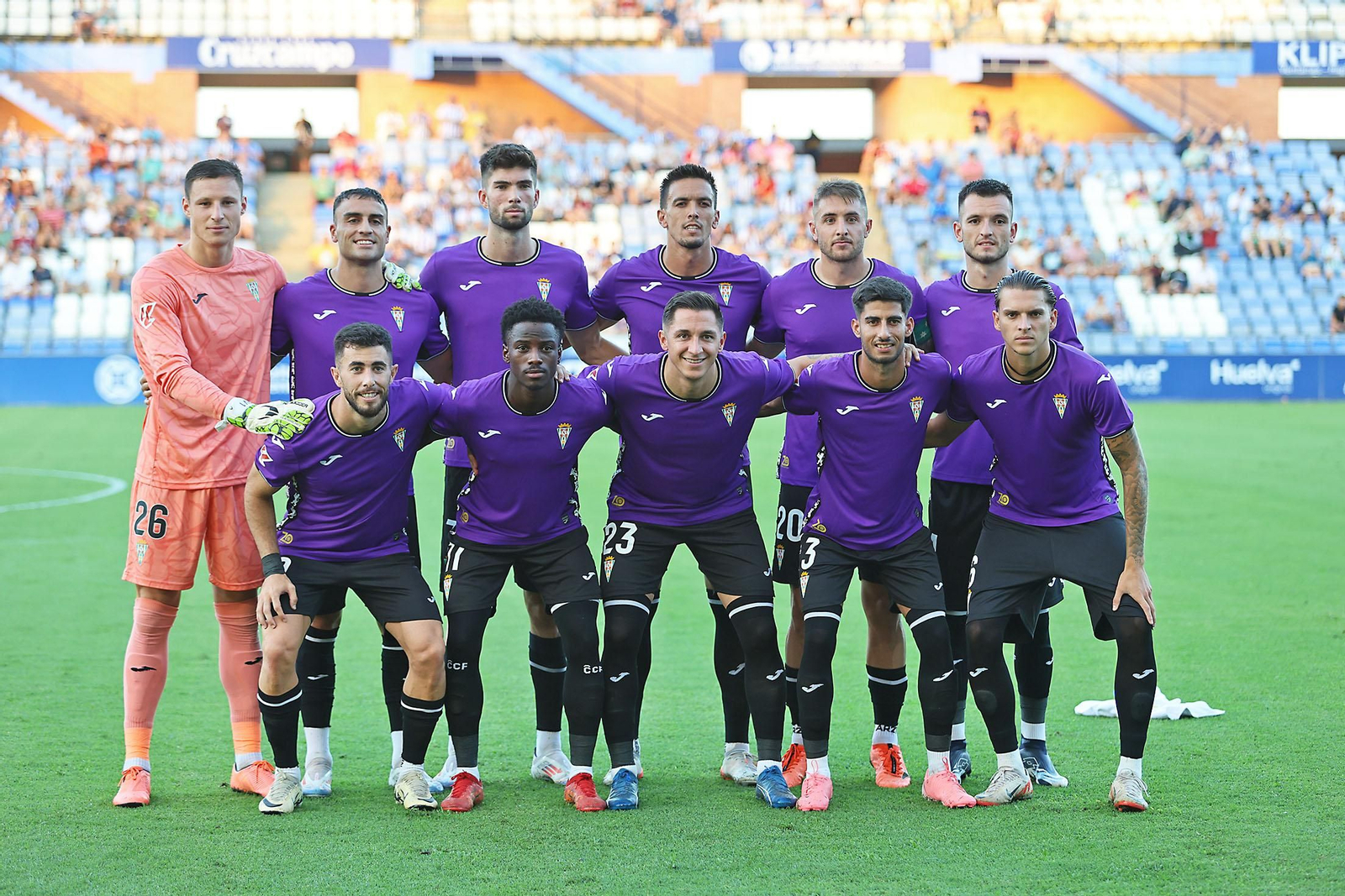 Las mejores imágenes del Trofeo Colombino entre el Recreativo de Huelva y el Córdoba CF