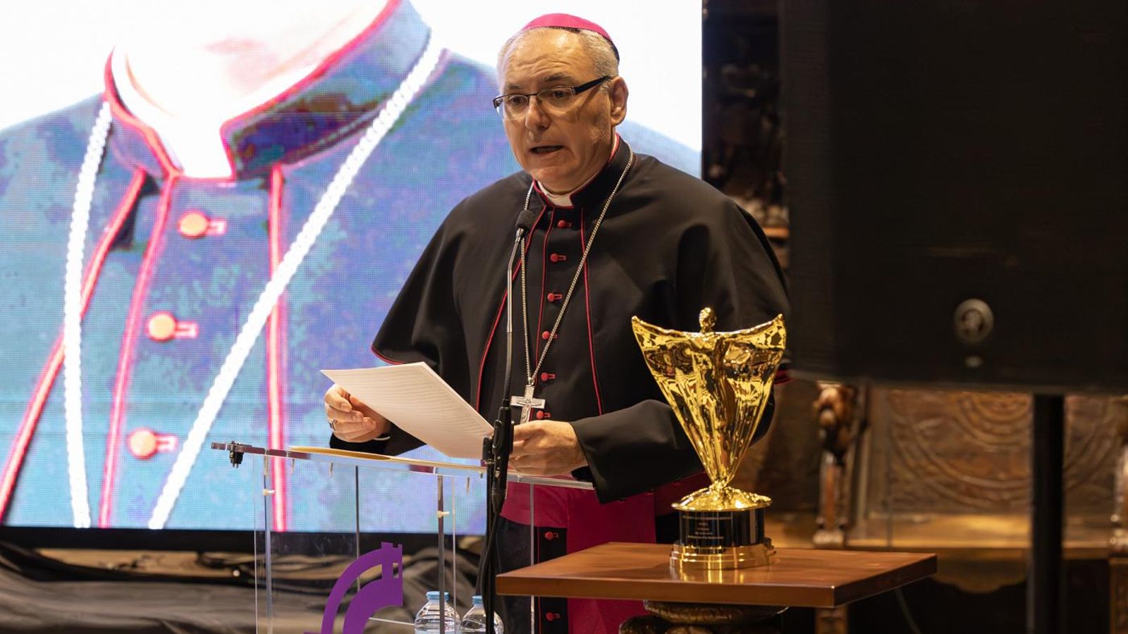 Inauguración de la exposición 'The Mistery Man'