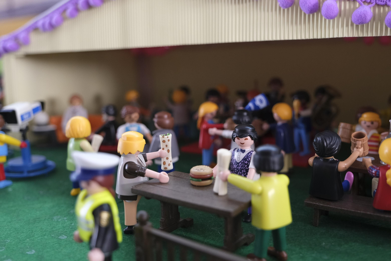 Fotogalería de los playmobil en la Feria de Almería.