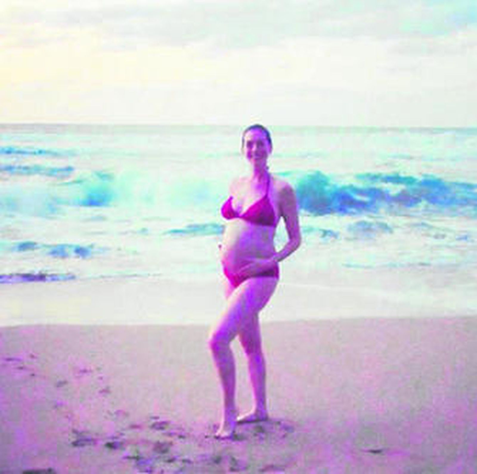 Anne Hathaway comienza el 2016 arruinando exclusivas