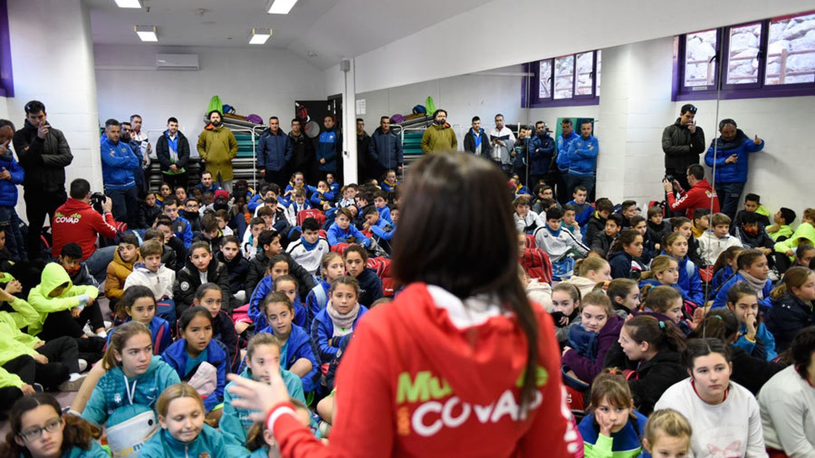 Una de las charlas de la pasada edición en Viator.