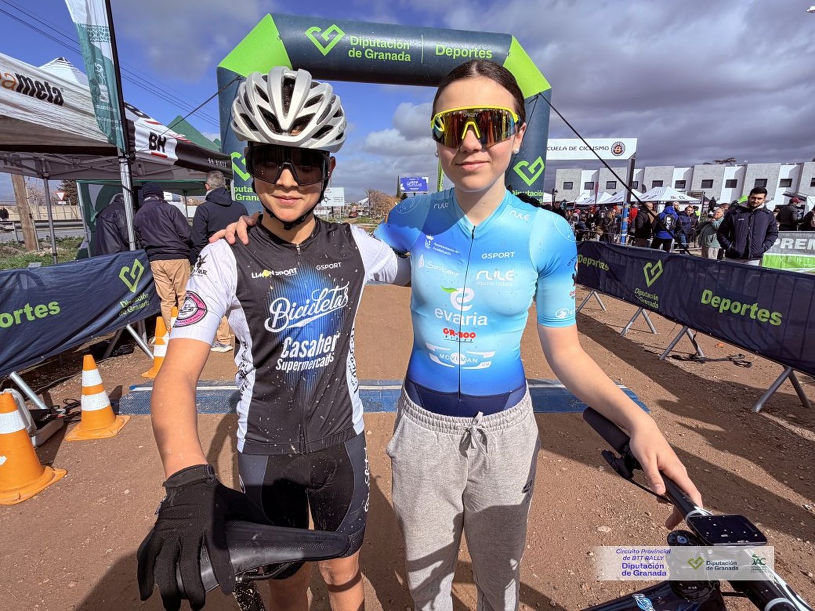 Antonio José Cardona y Telma Santafausta al término de la prueba.