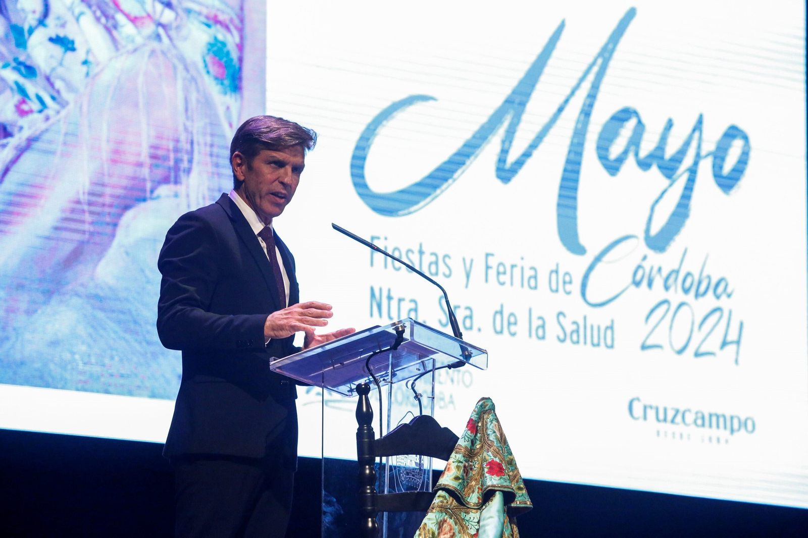 Las mejores fotos del pregón del Mayo Festivo de Manuel Díaz El Cordobés Las mejores fotos del pregón del Mayo Festivo de Manuel Díaz El Cordobés