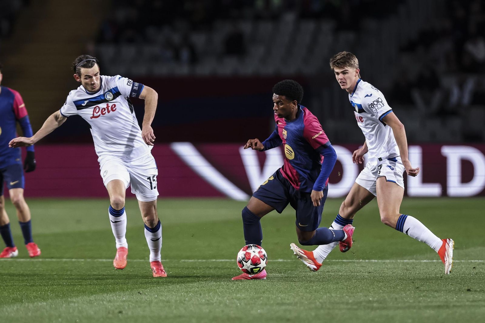 Las fotos del Barcelona - Atalanta